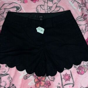 J. Crew Black Scalloped Shorts hen linen Cotton
